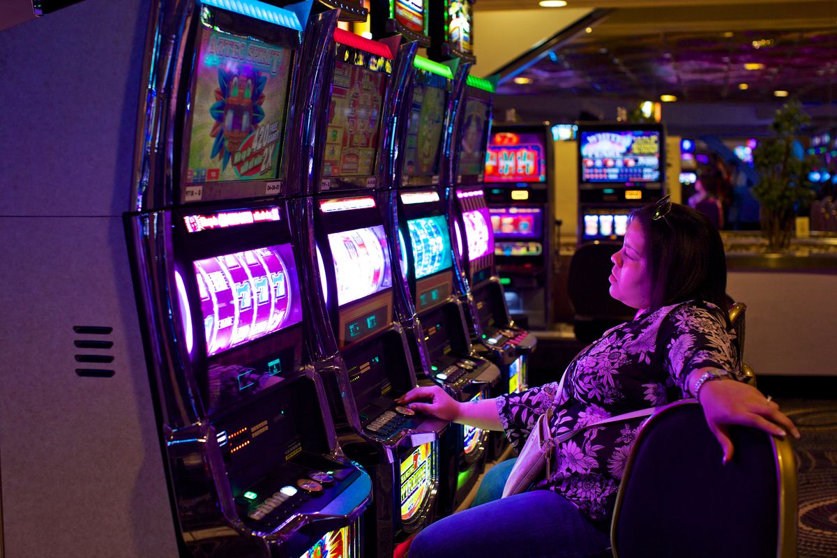 The Psychology of Slot Machine Addiction